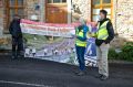 Rita Schneider spricht zu den versammelten Demonstranten